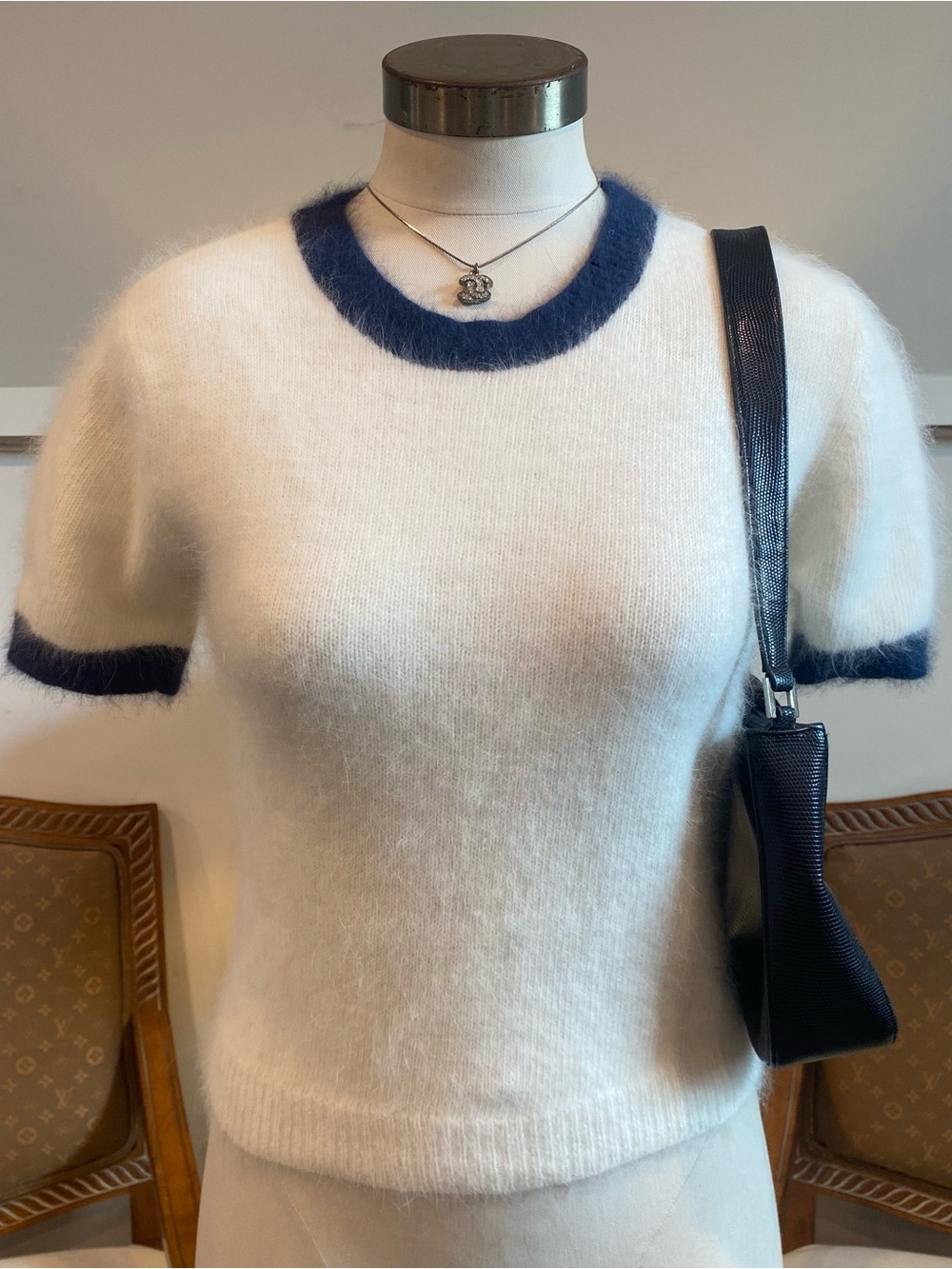 Vintage Limited White Angora Short-Sleeve Fuzzy Sweater with Navy Blue Trim S